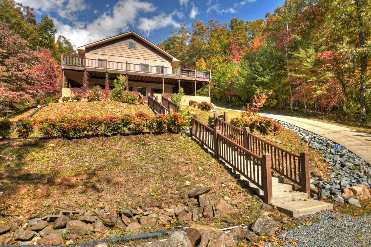 The Chariot - Creek Front With Hottub, Fire Pits, Billiards, Ev Charger - Sandalwood Stays Blue Ridge Εξωτερικό φωτογραφία