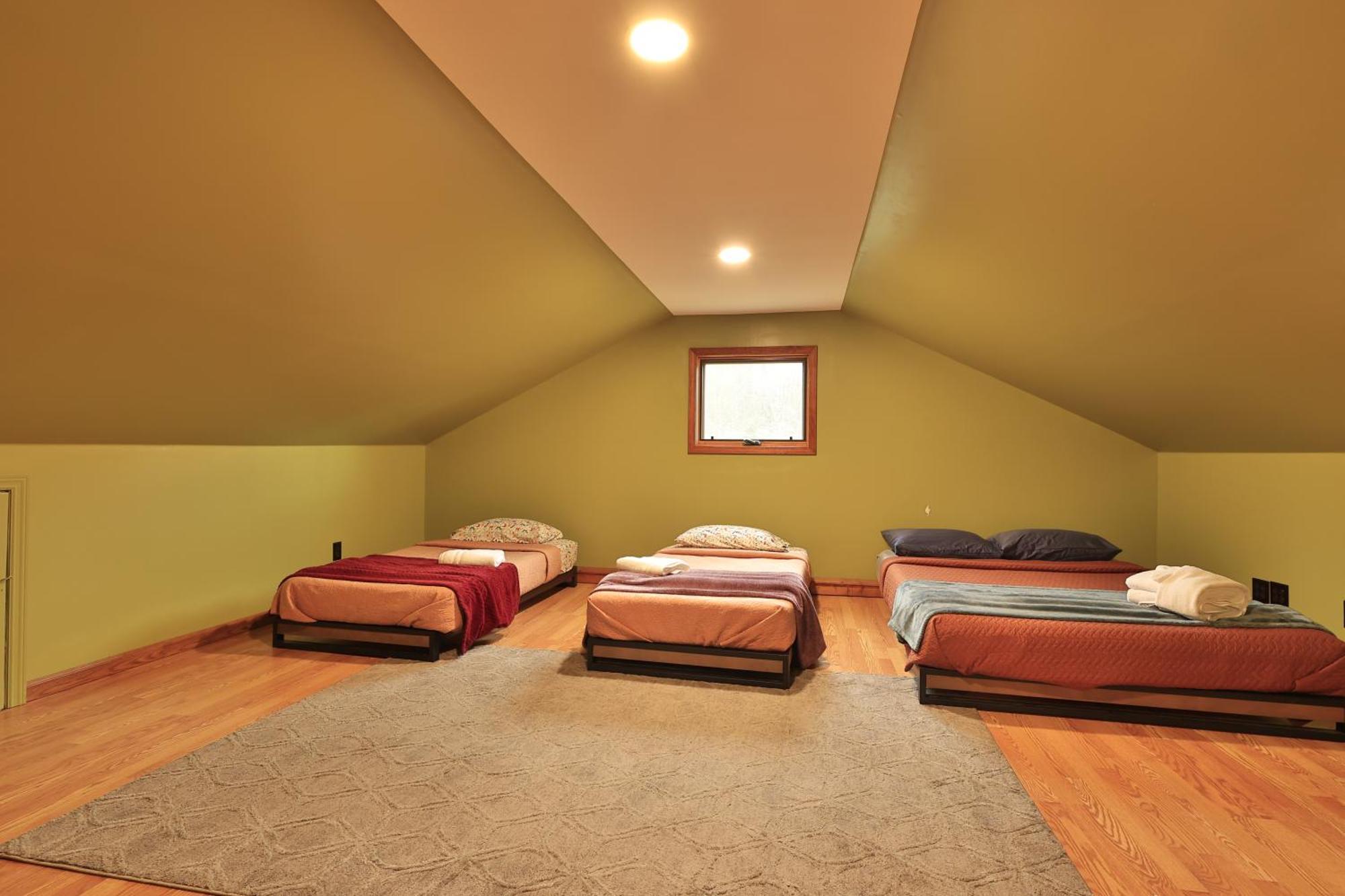 The Chariot - Creek Front With Hottub, Fire Pits, Billiards, Ev Charger - Sandalwood Stays Blue Ridge Εξωτερικό φωτογραφία